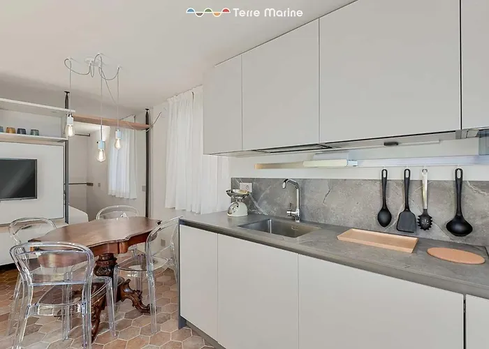 Mareamore, Terremarine Apartament Volastra