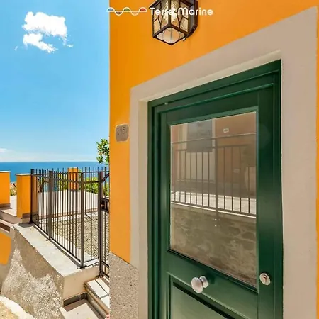 Mareamore, Terremarine Apartamento